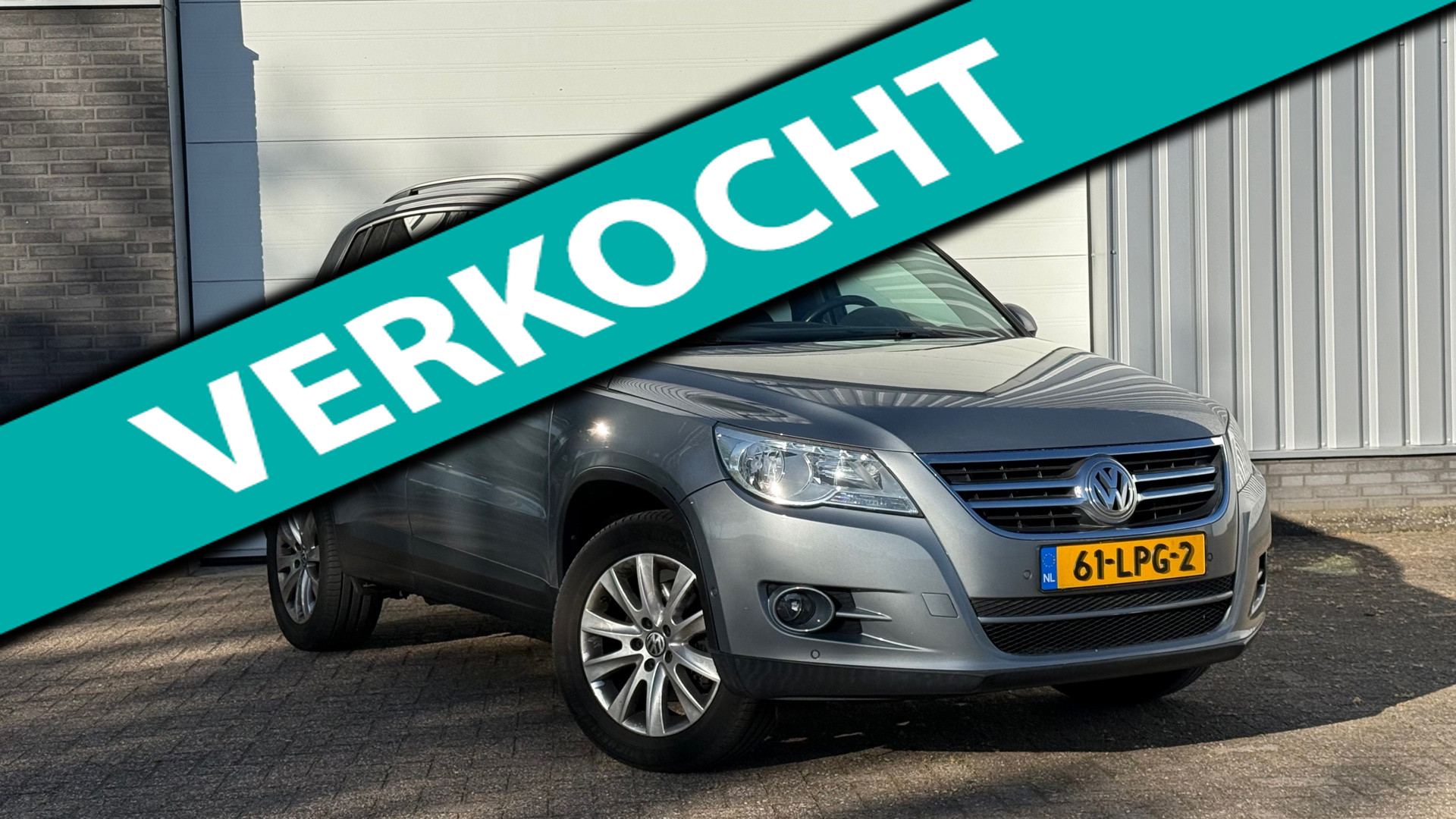 Volkswagen Tiguan 1.4 TSI NAP DEALER ONDERHOUDEN NIEUWE KOPPELING CAMERA 2010 - voorkant