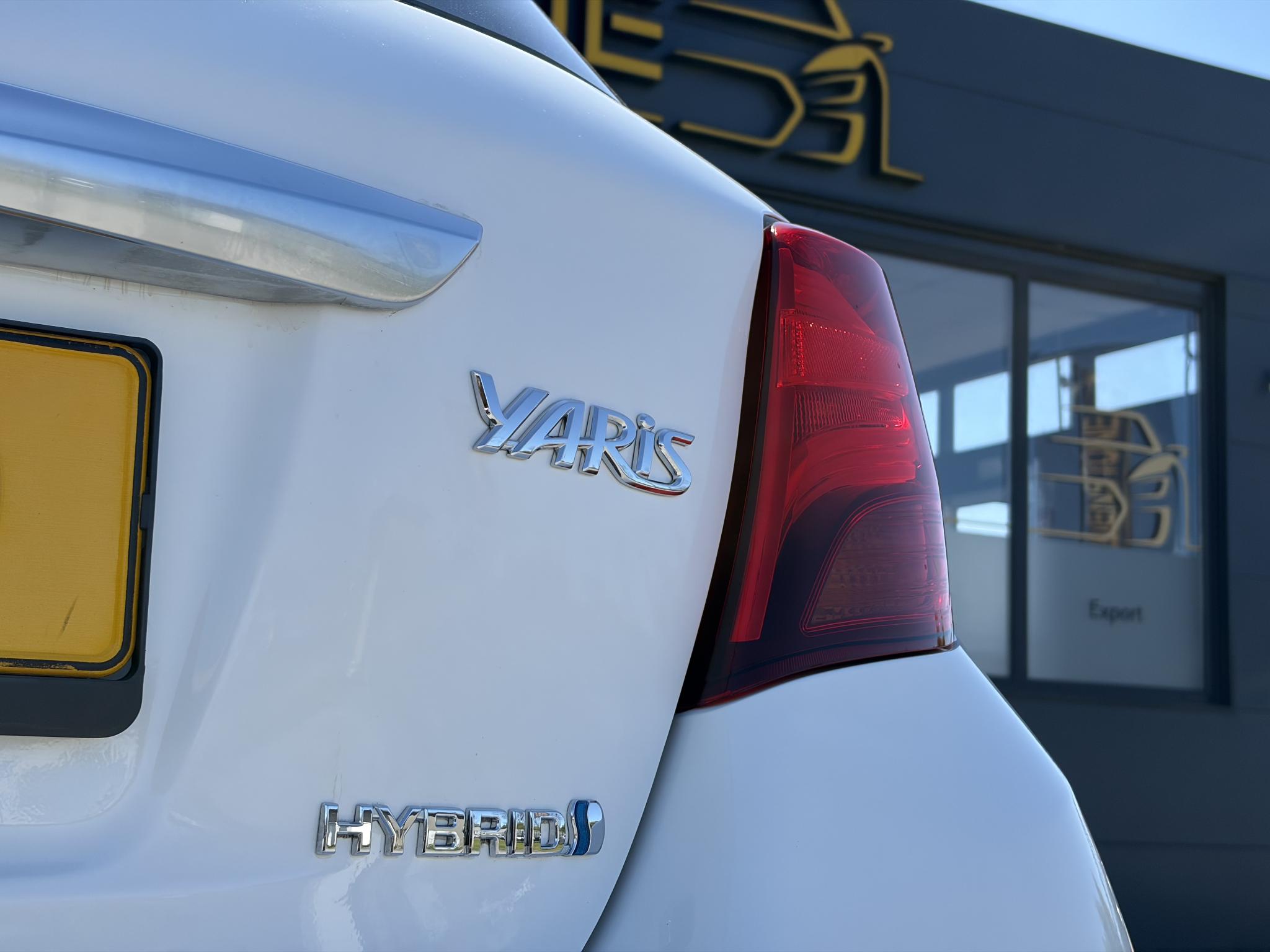 Foto van Toyota Toyota Yaris Hybrid