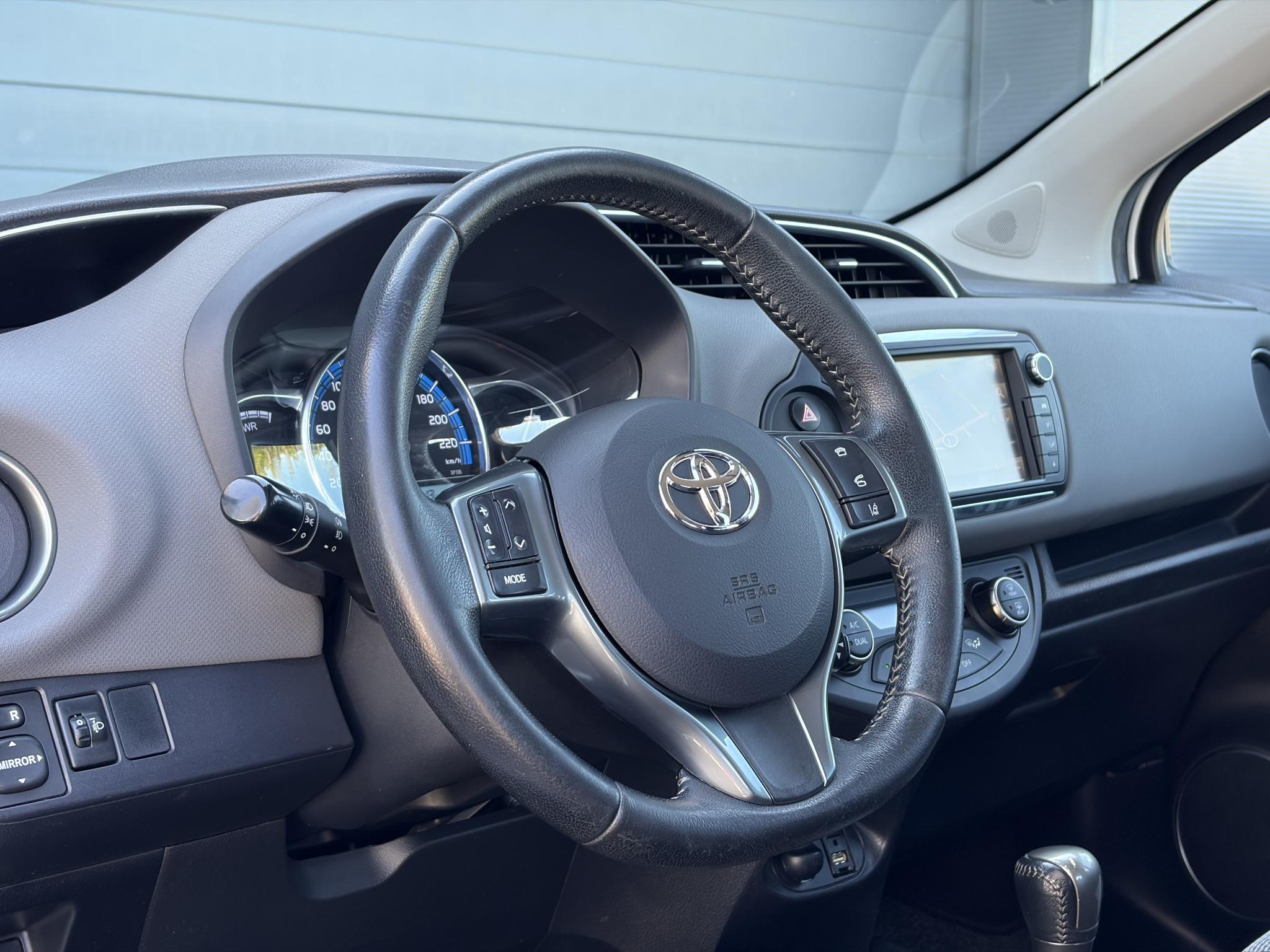 Foto van Toyota Toyota Yaris Hybrid