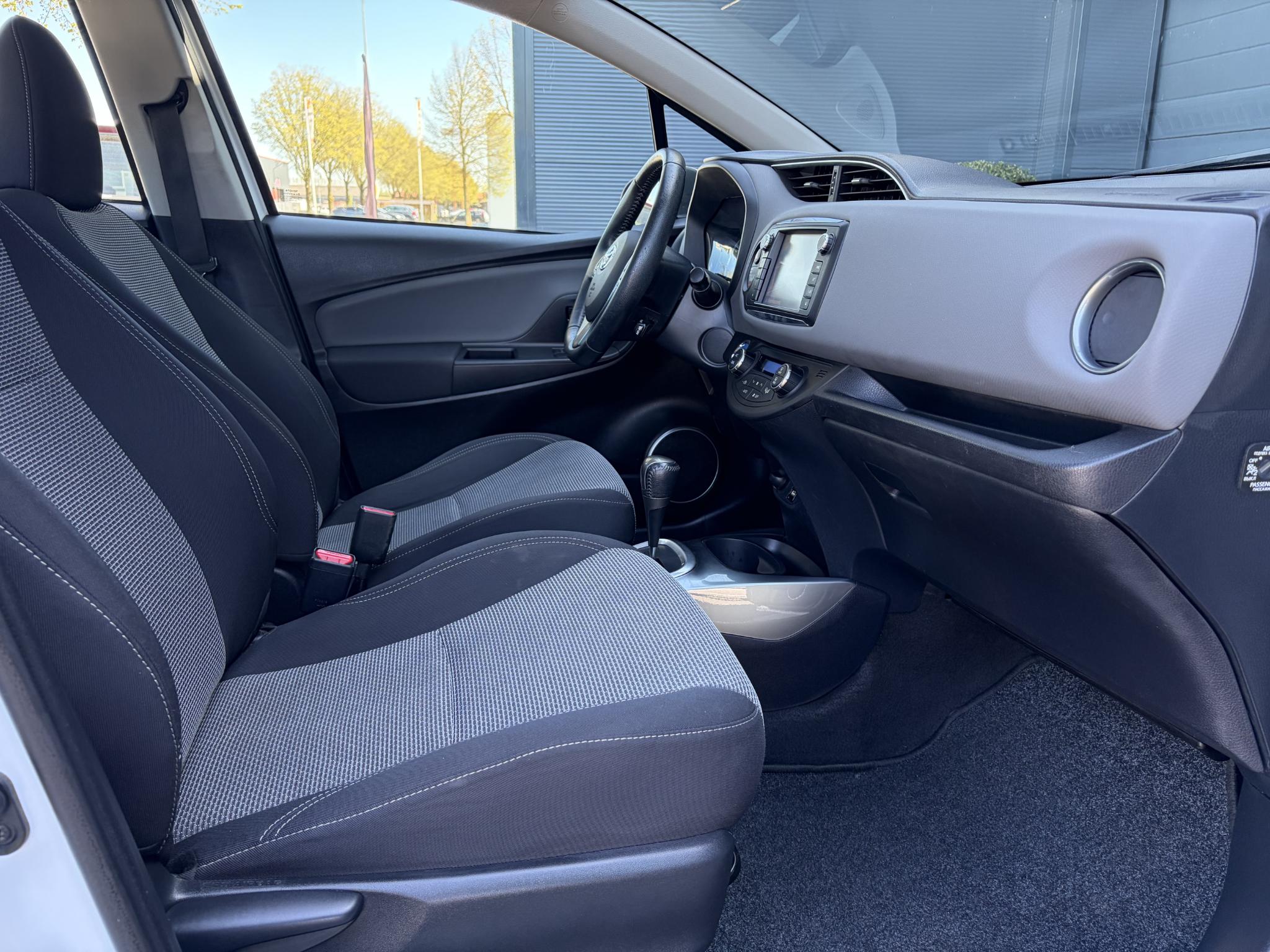 Foto van Toyota Toyota Yaris Hybrid