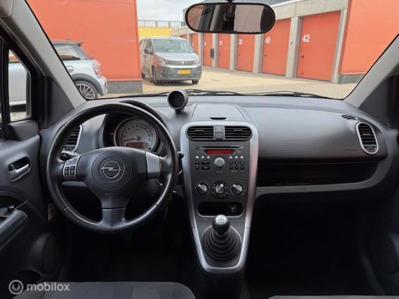Foto van Opel Agila