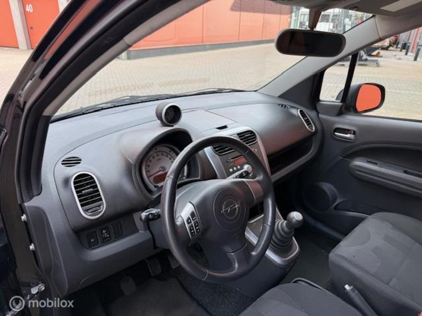Foto van Opel Agila