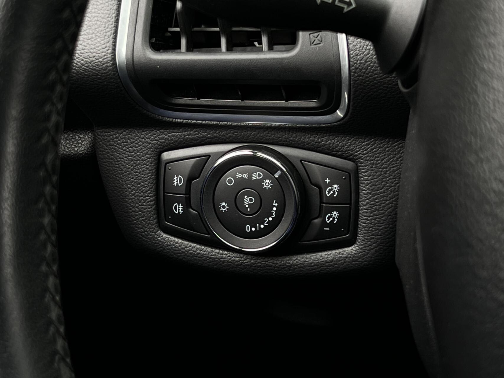 Foto van Ford B-max