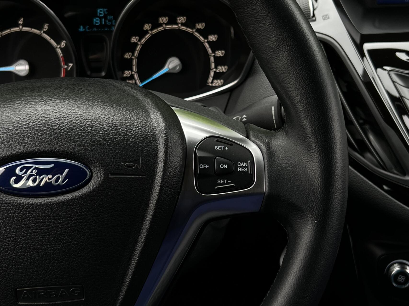 Foto van Ford B-max
