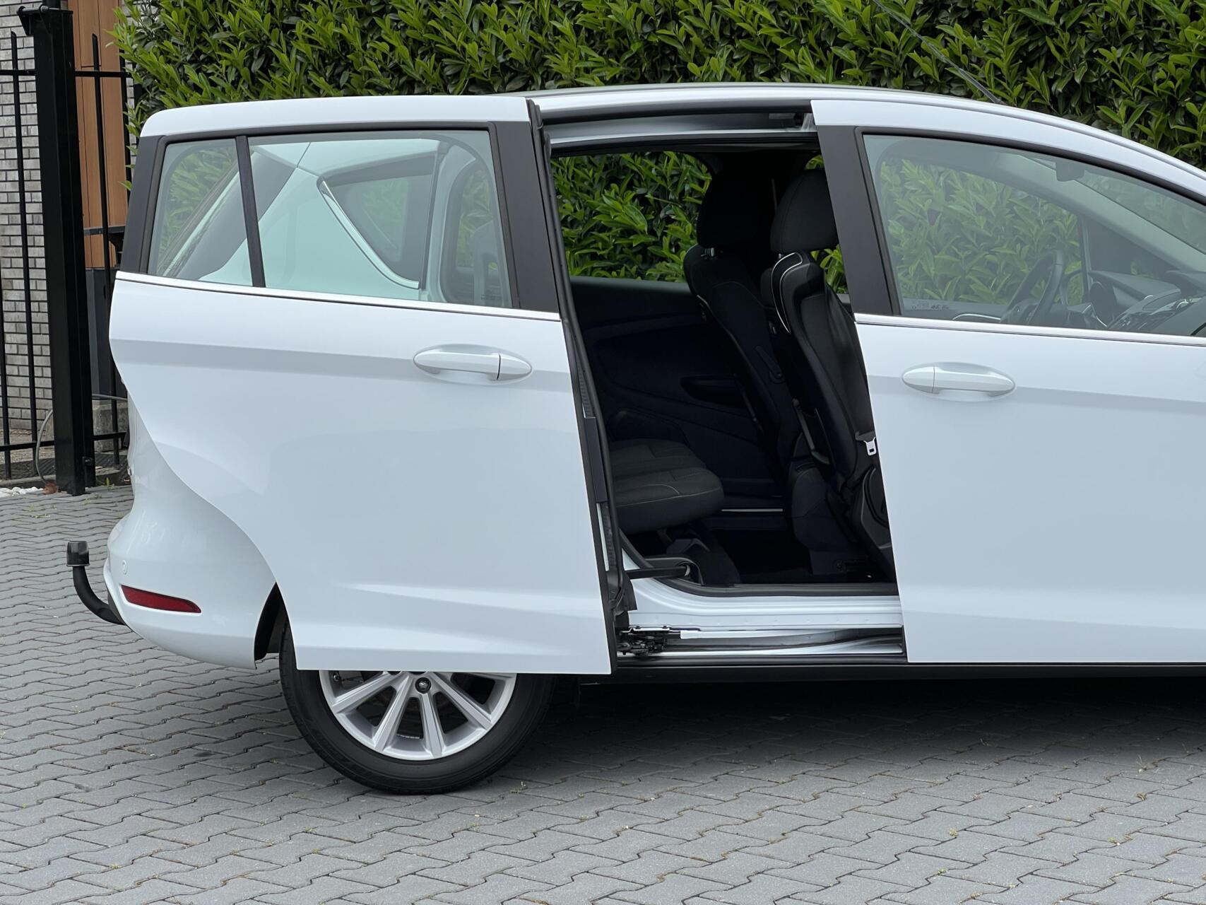 Foto van Ford B-max