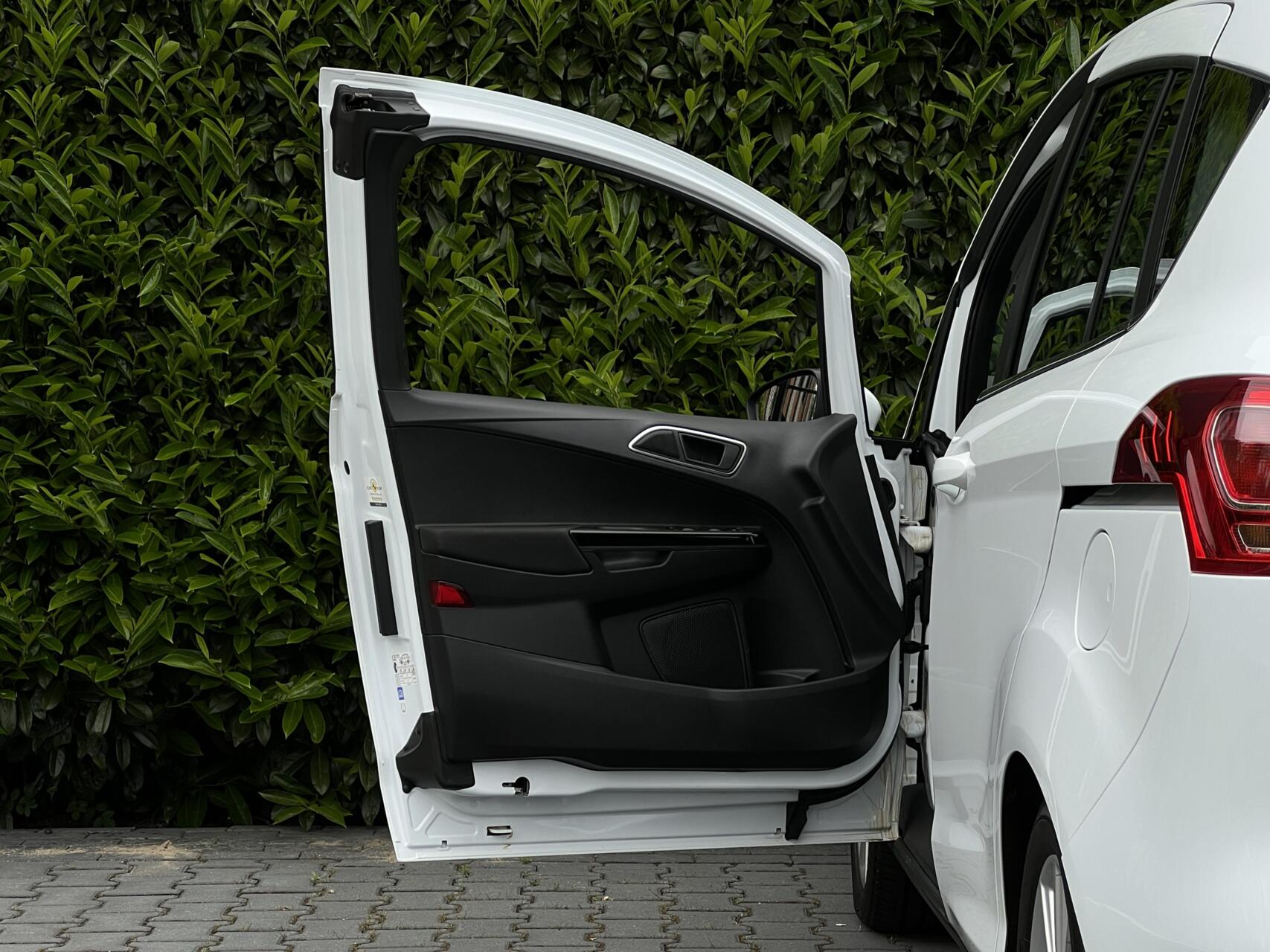 Foto van Ford B-max