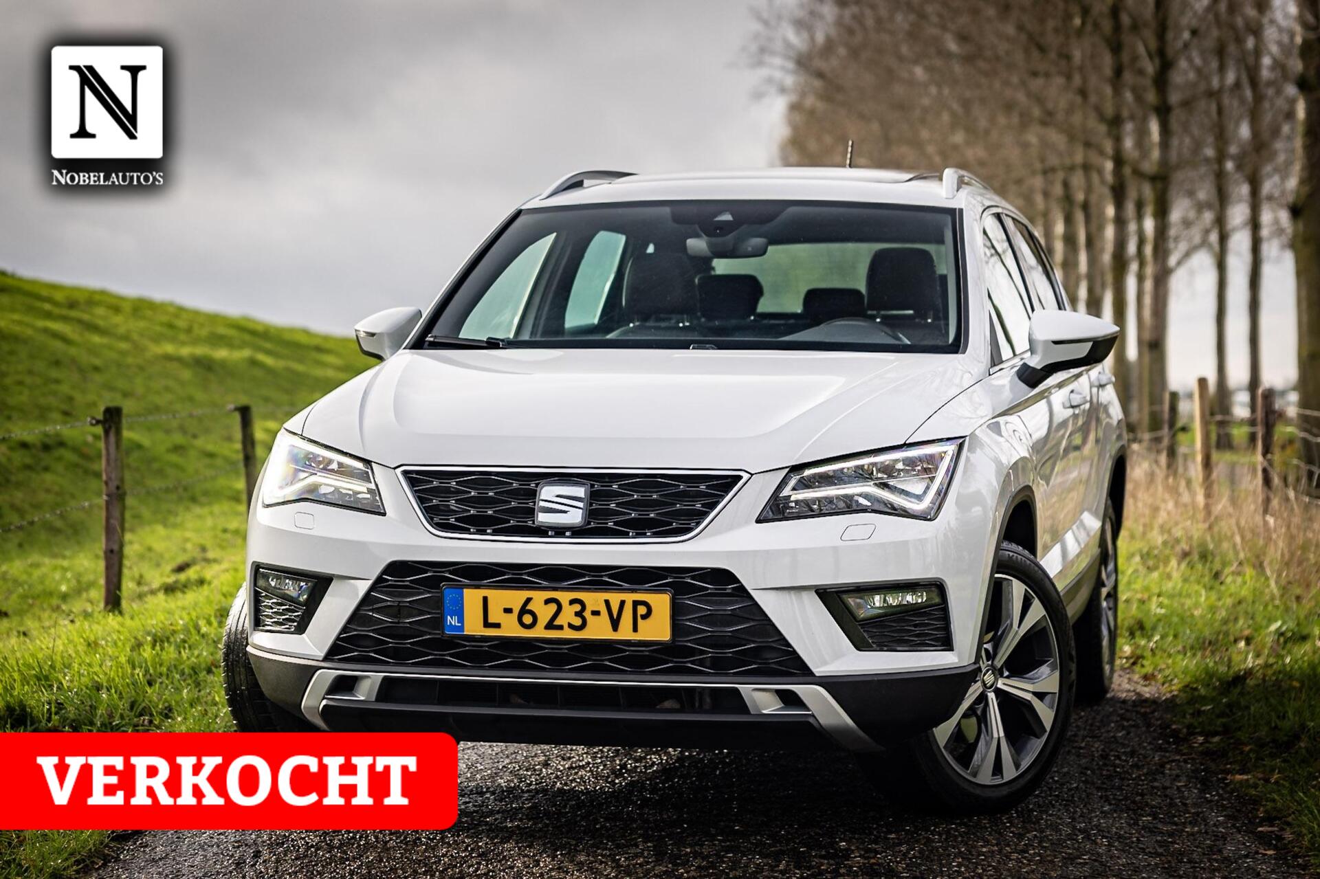 Seat Ateca 1.4 EcoTSI FR Business Intense | Pano | Camera 2018 - voorkant