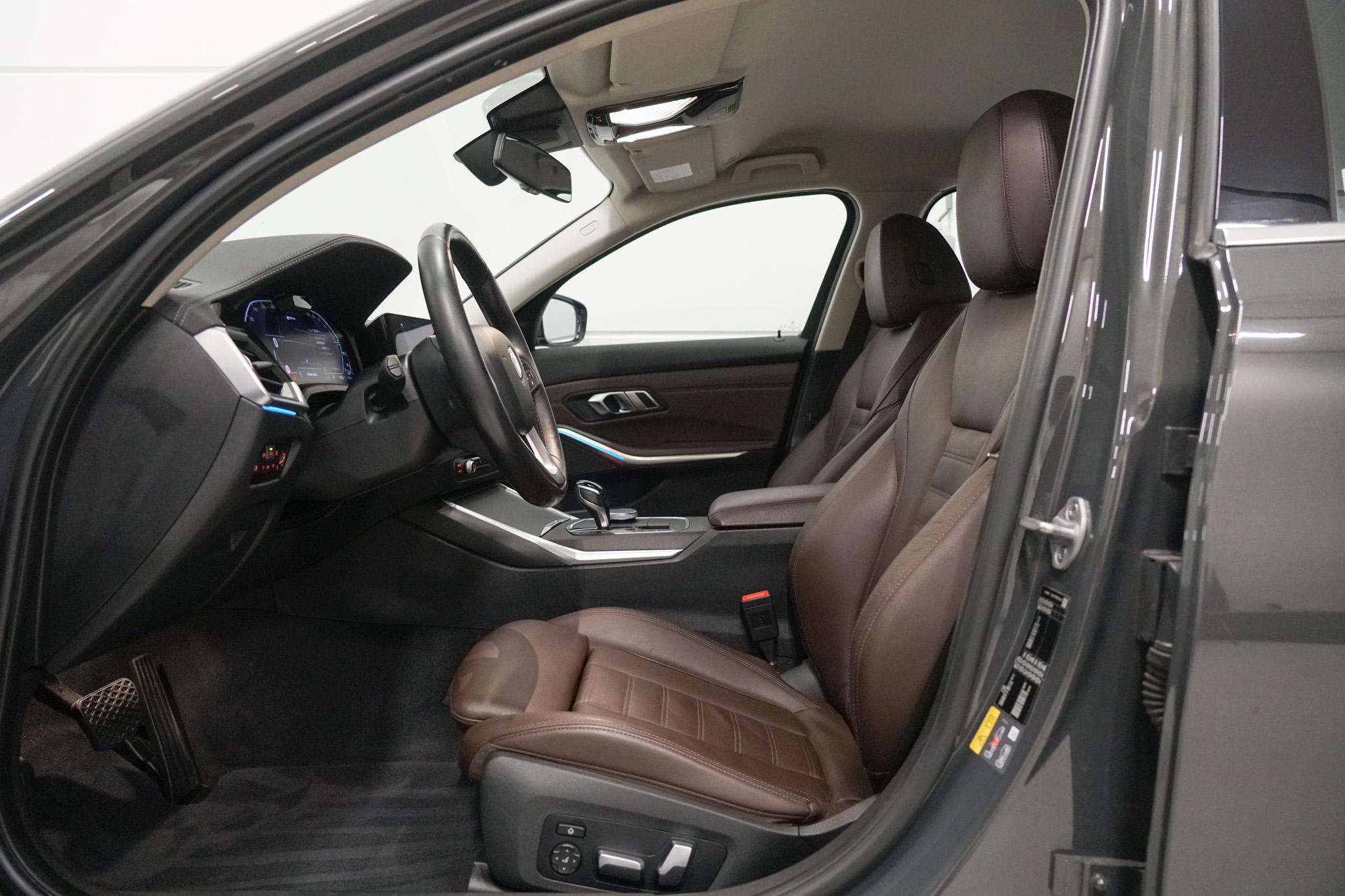 Foto van BMW 330e