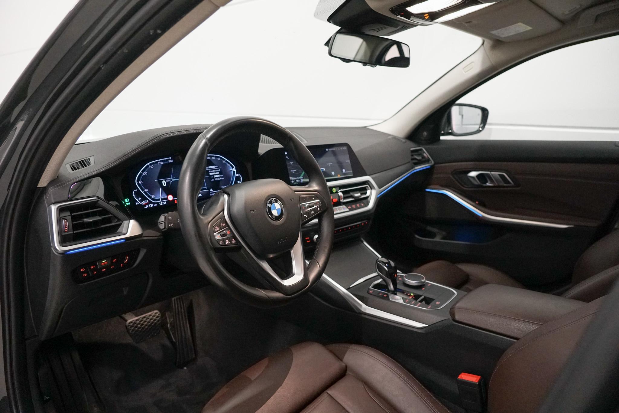 Foto van BMW 330e
