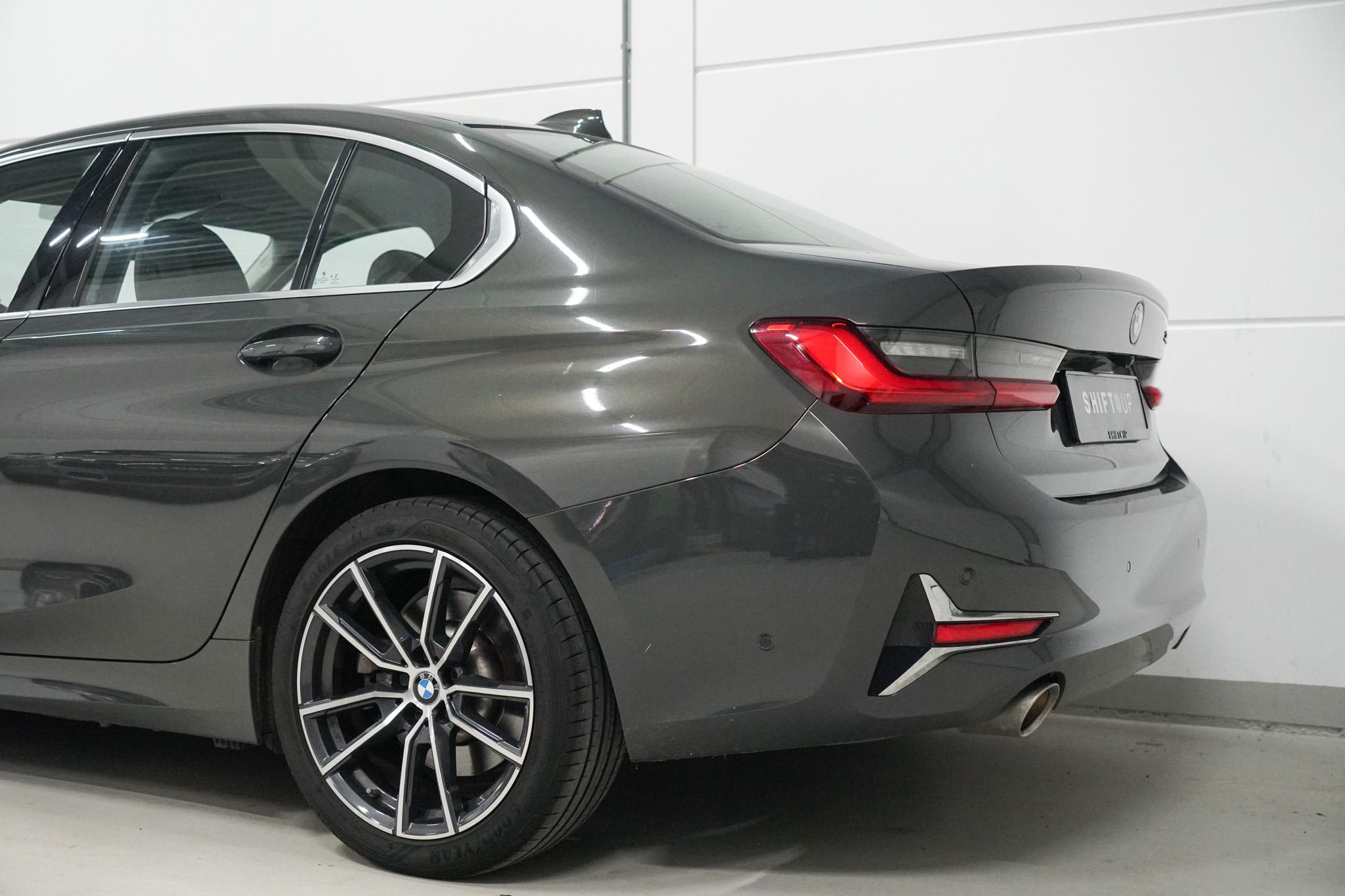 Foto van BMW 330e