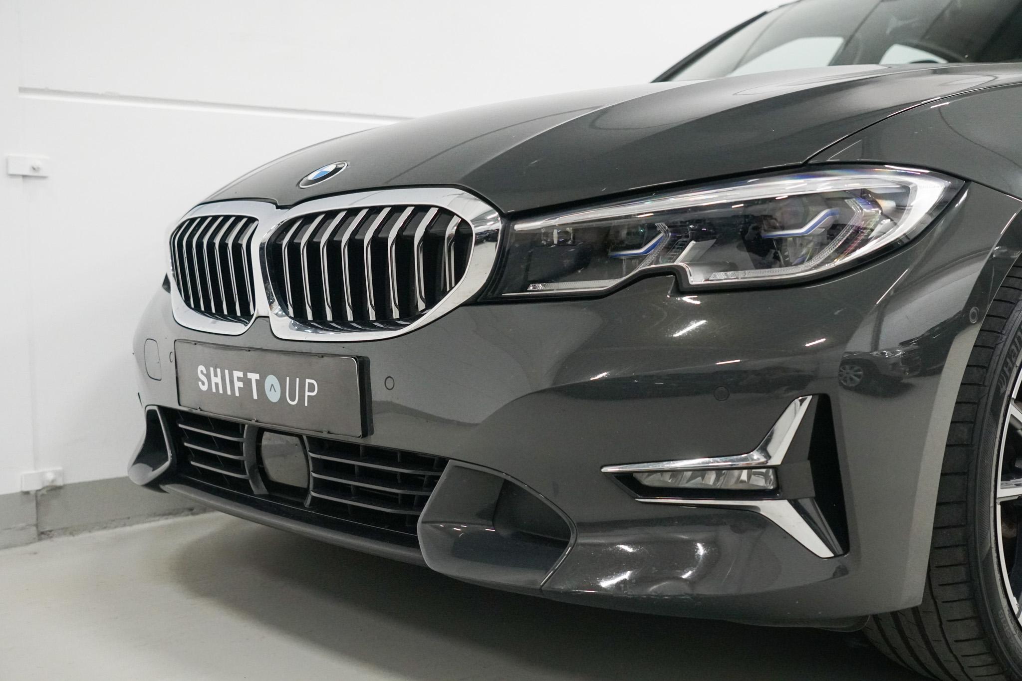 Foto van BMW 330e