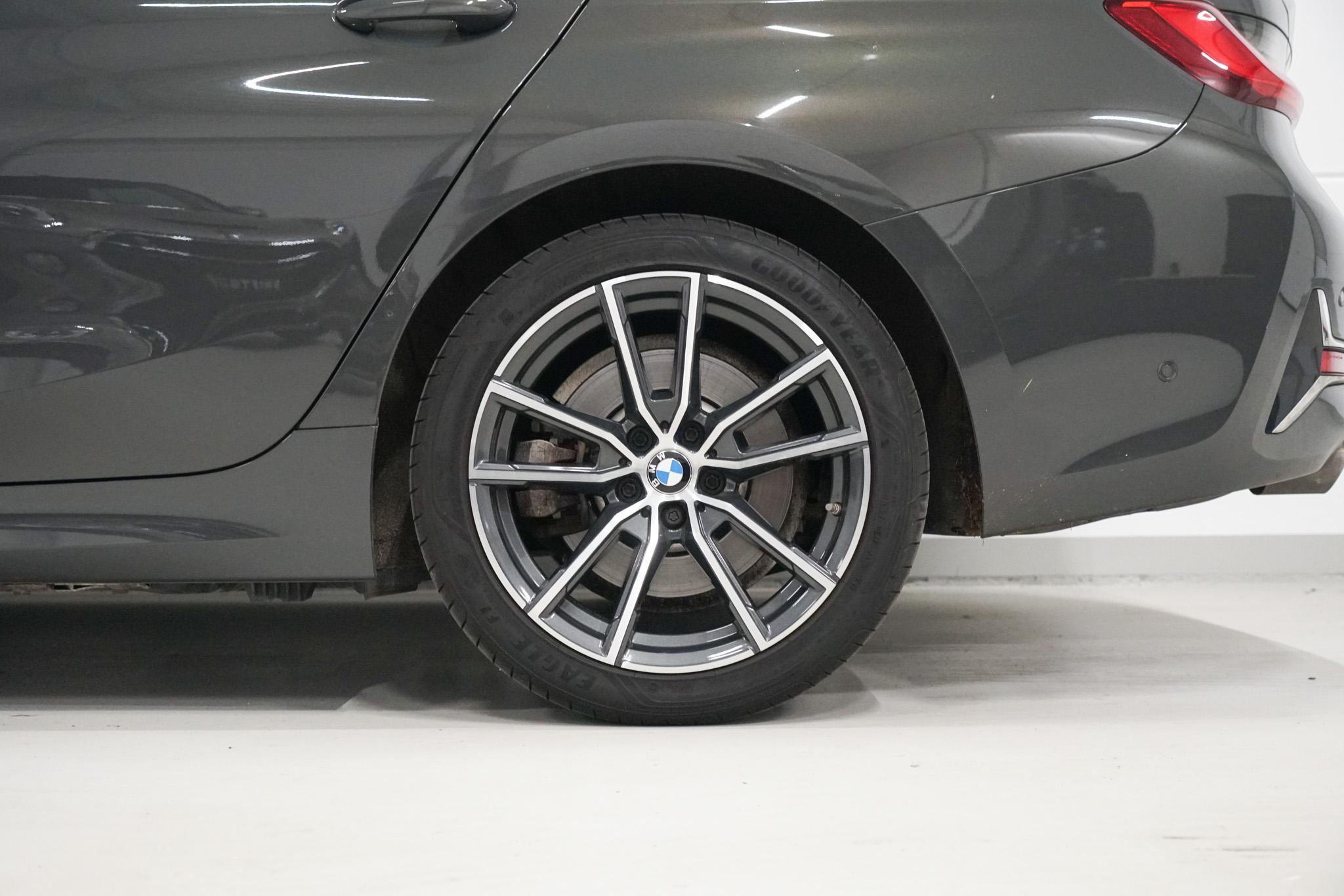 Foto van BMW 330e
