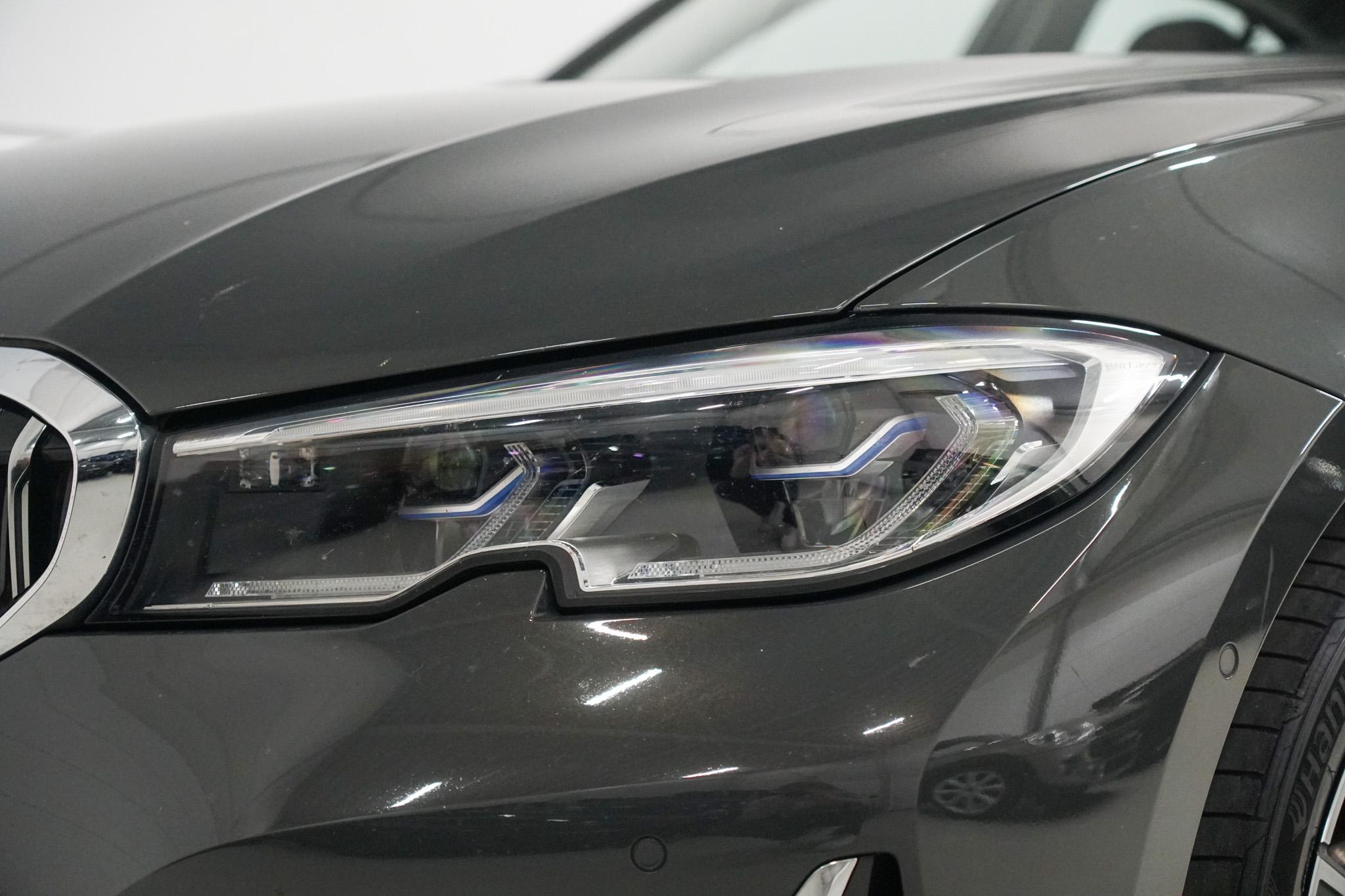 Foto van BMW 330e
