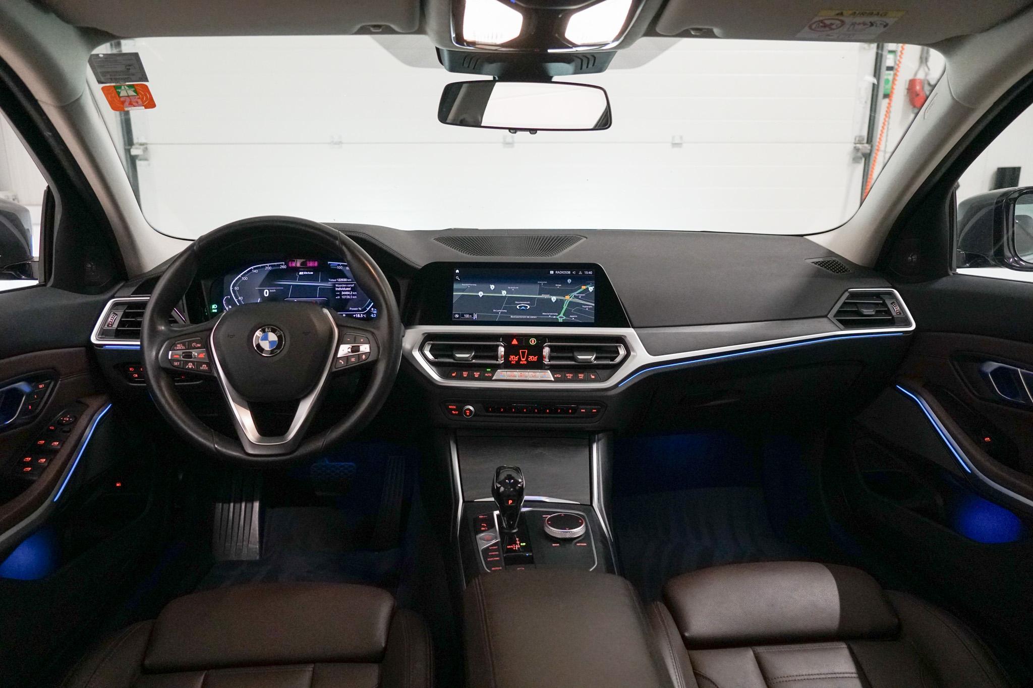 Foto van BMW 330e