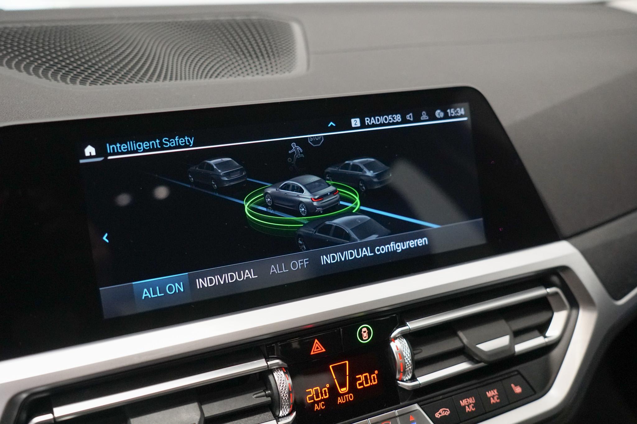 Foto van BMW 330e