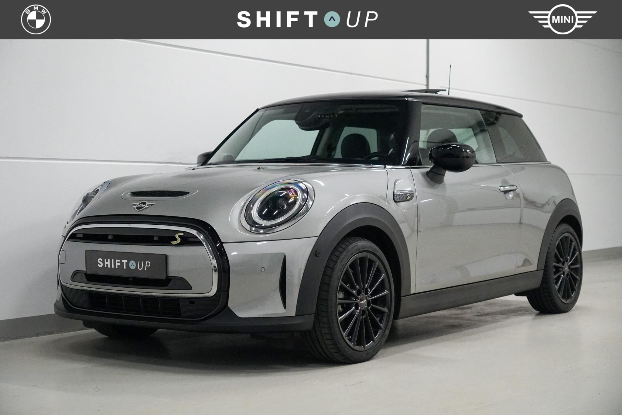 Foto van MINI COOPER SE