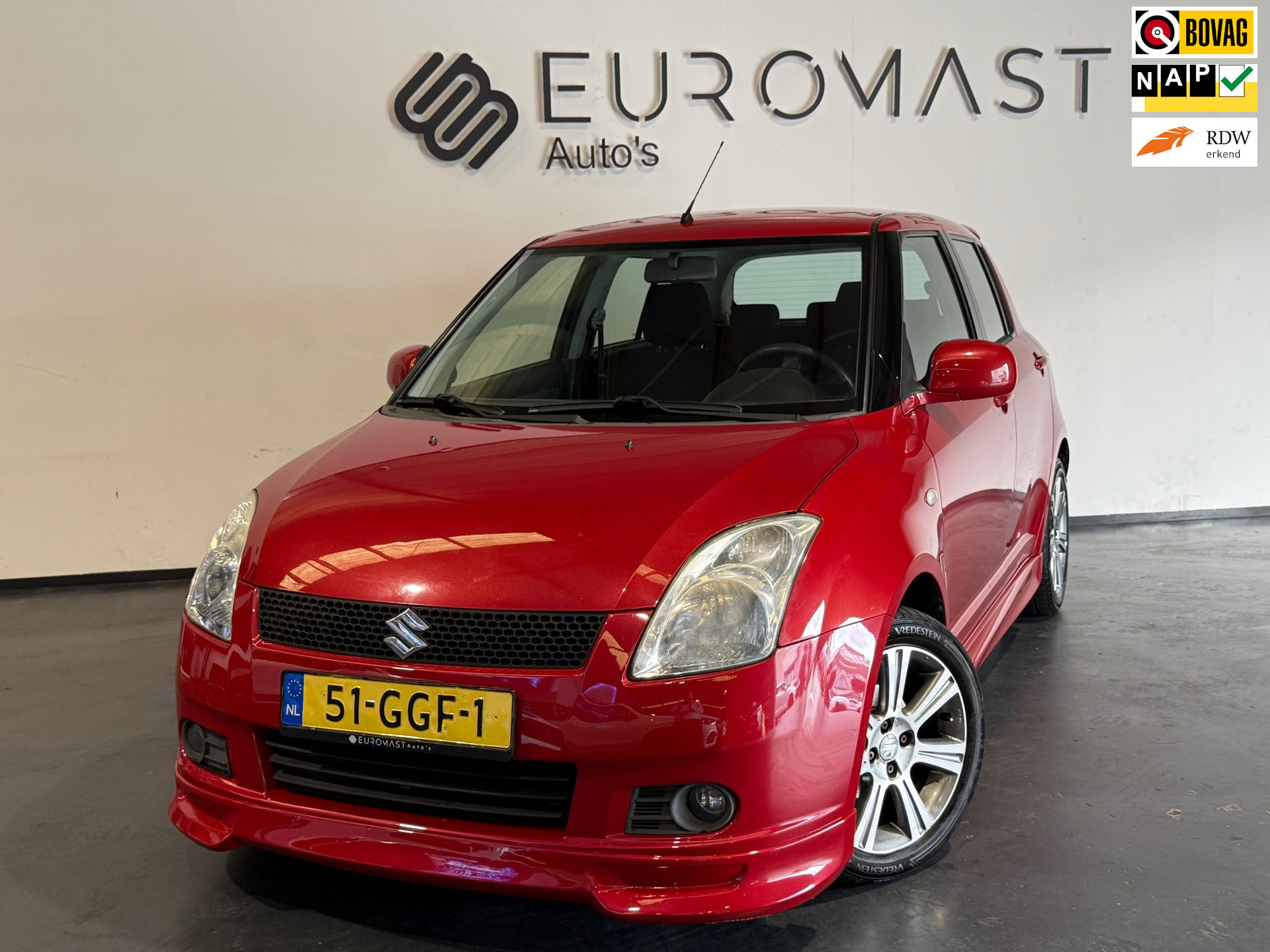 Foto van SUZUKI SWIFT