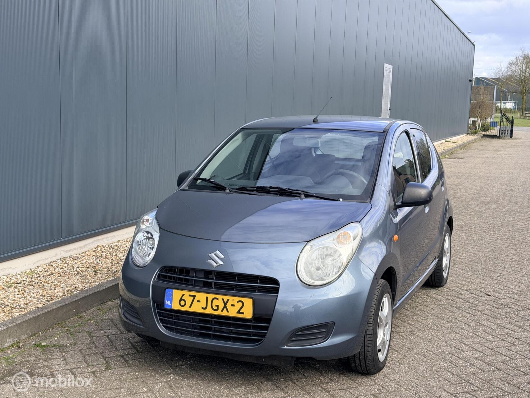 Foto van SUZUKI ALTO