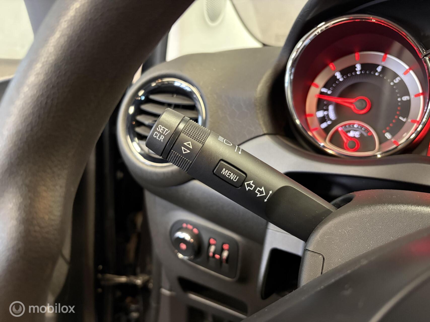 Foto van Opel Adam