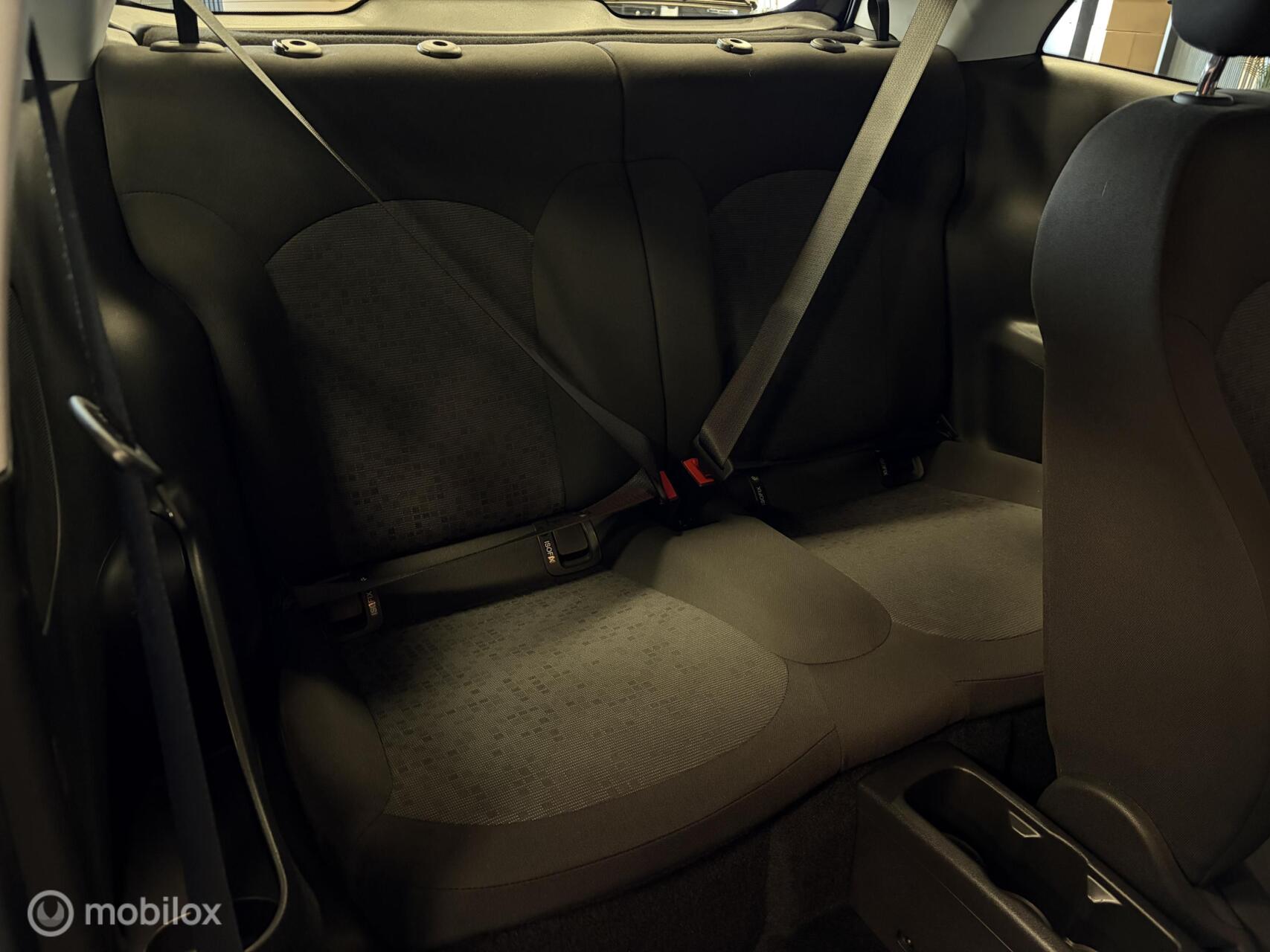 Foto van Opel Adam