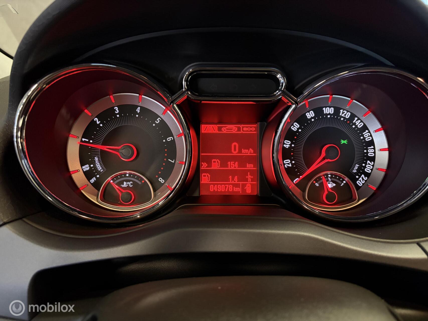Foto van Opel Adam