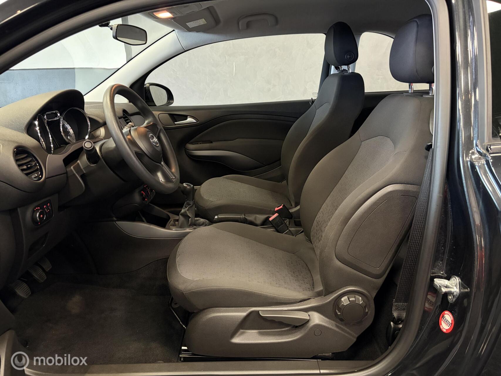 Foto van Opel Adam