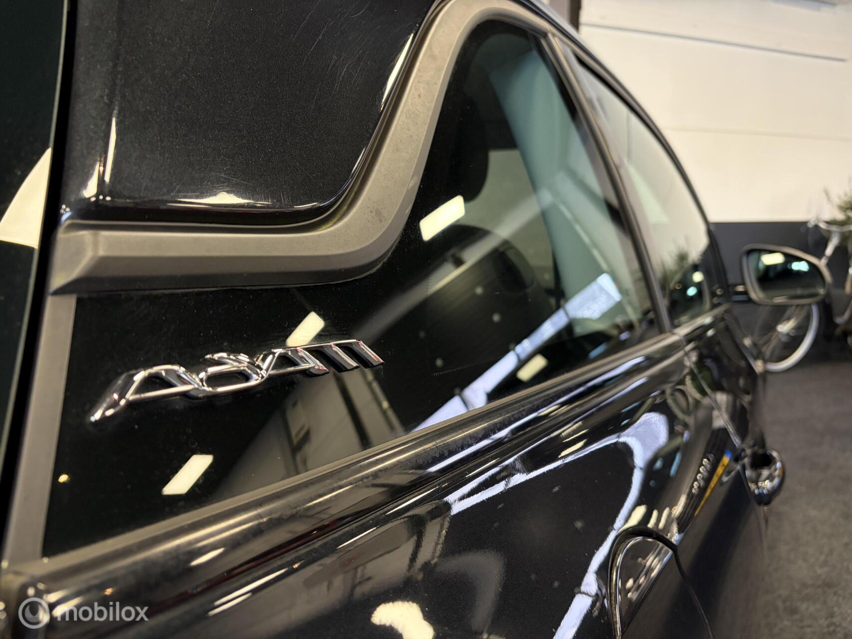 Foto van Opel Adam