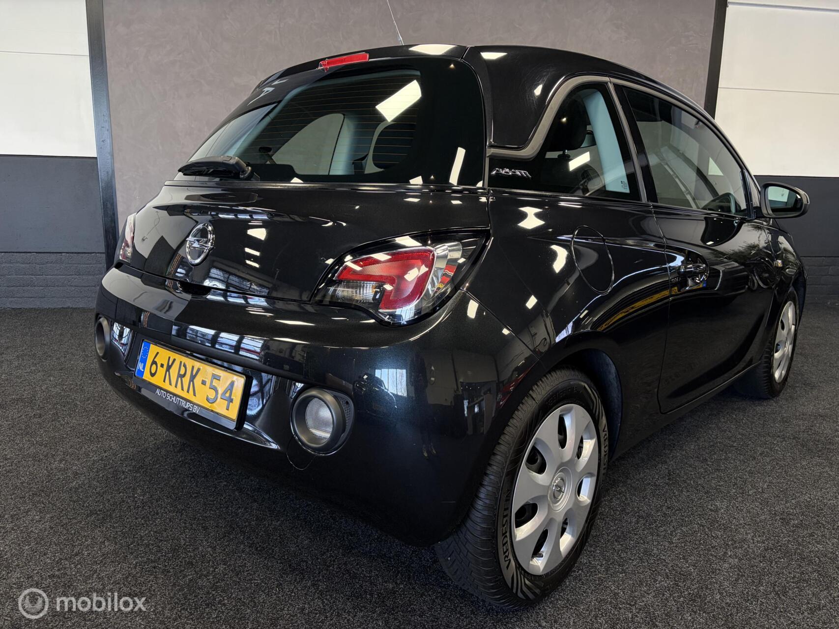 Foto van Opel Adam