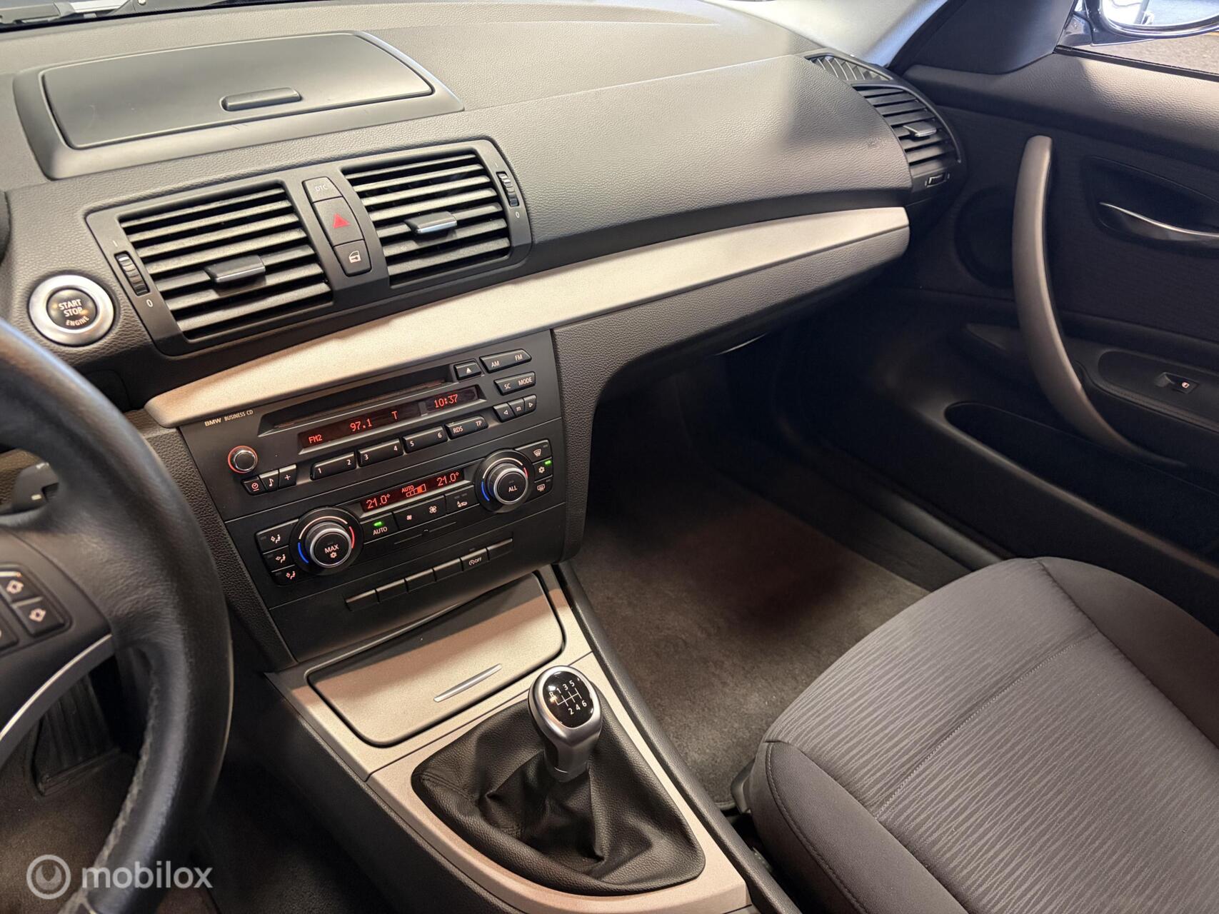 Foto van BMW 118i