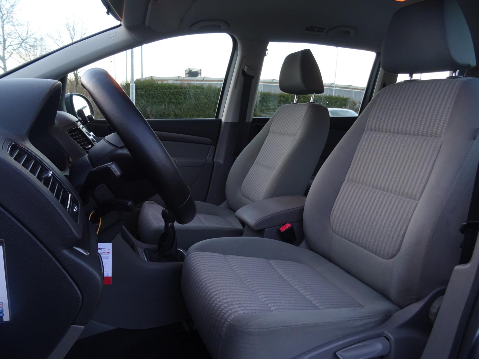 Foto van Seat Alhambra