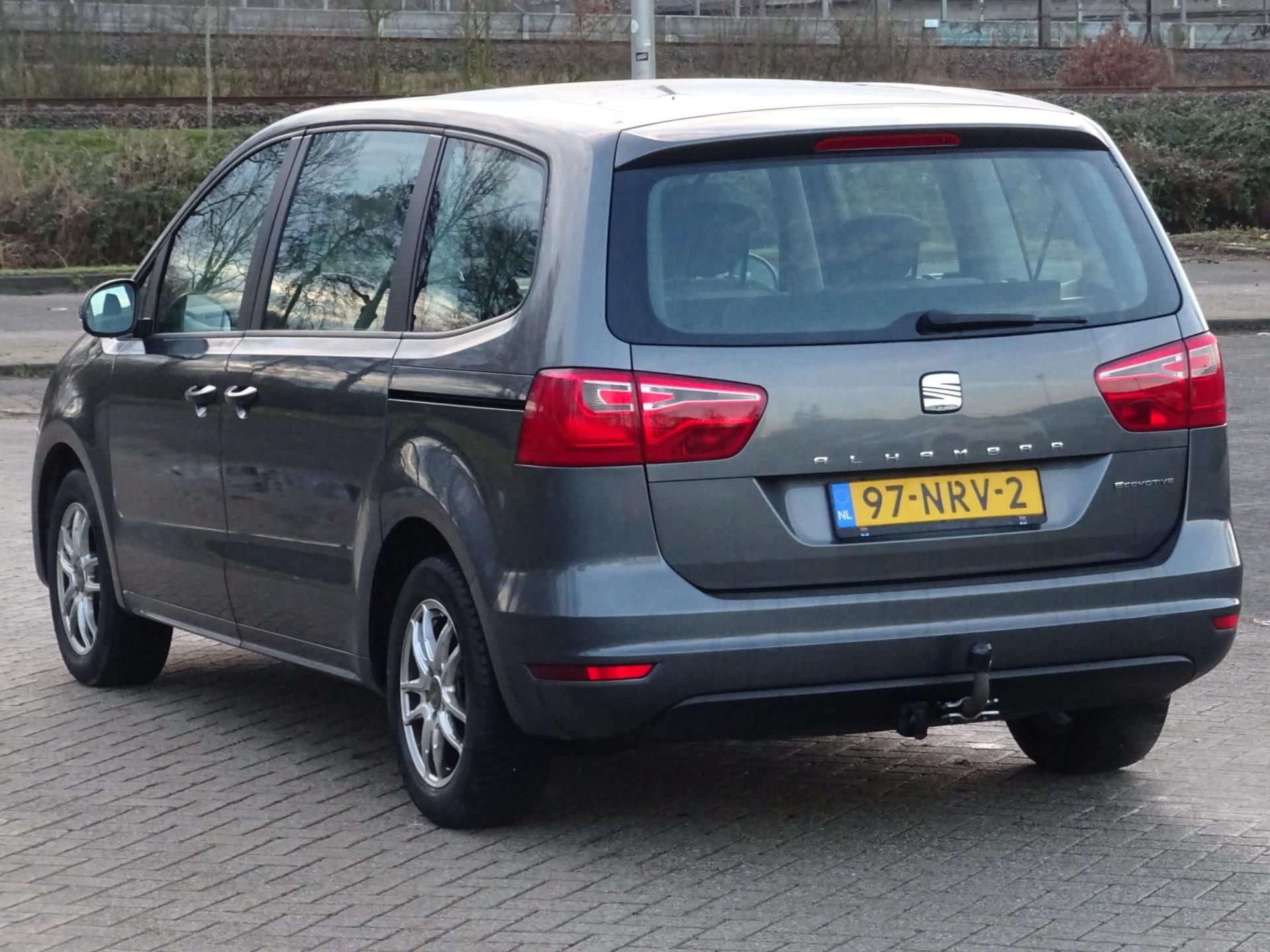 Foto van Seat Alhambra