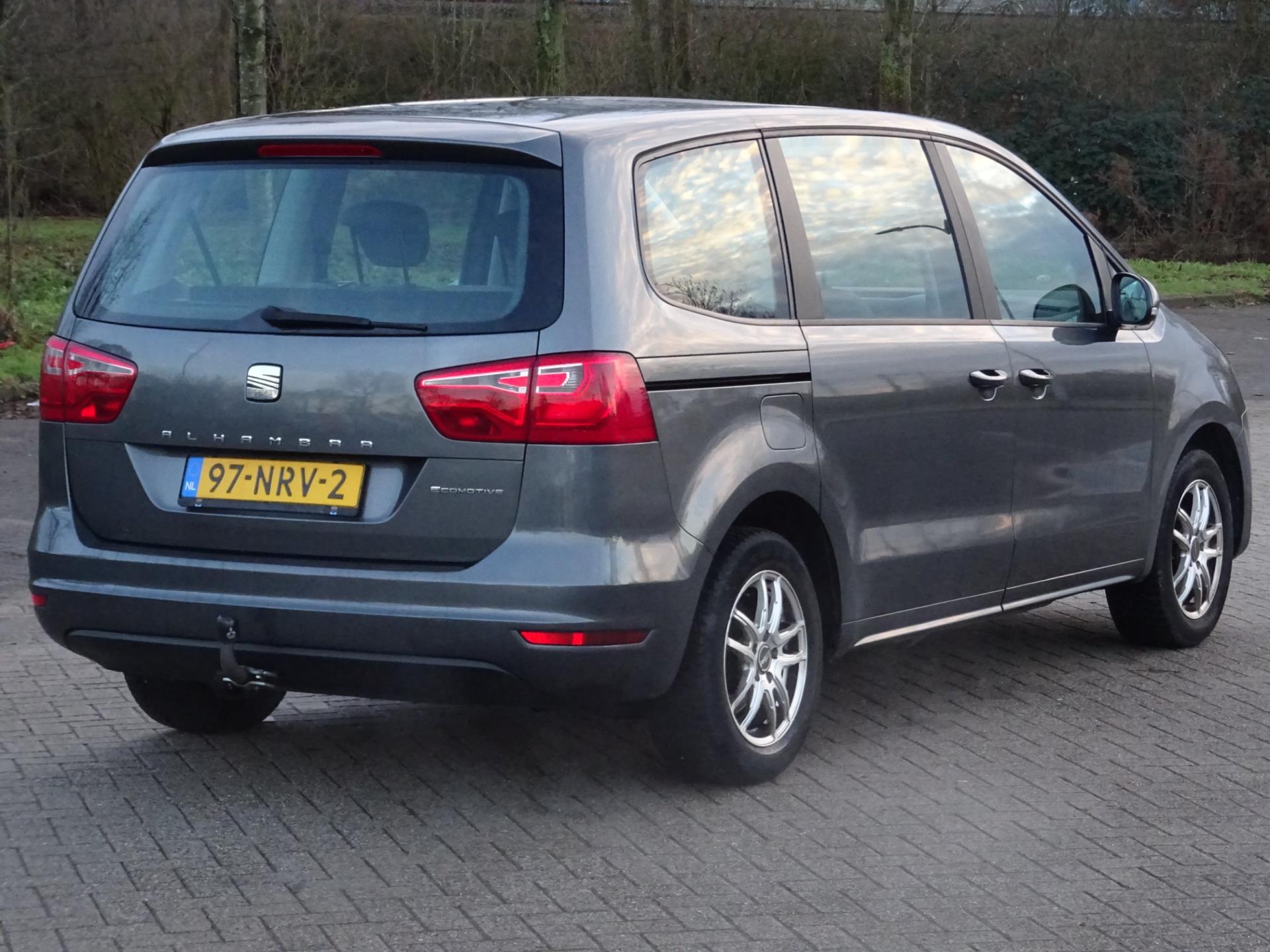 Foto van Seat Alhambra