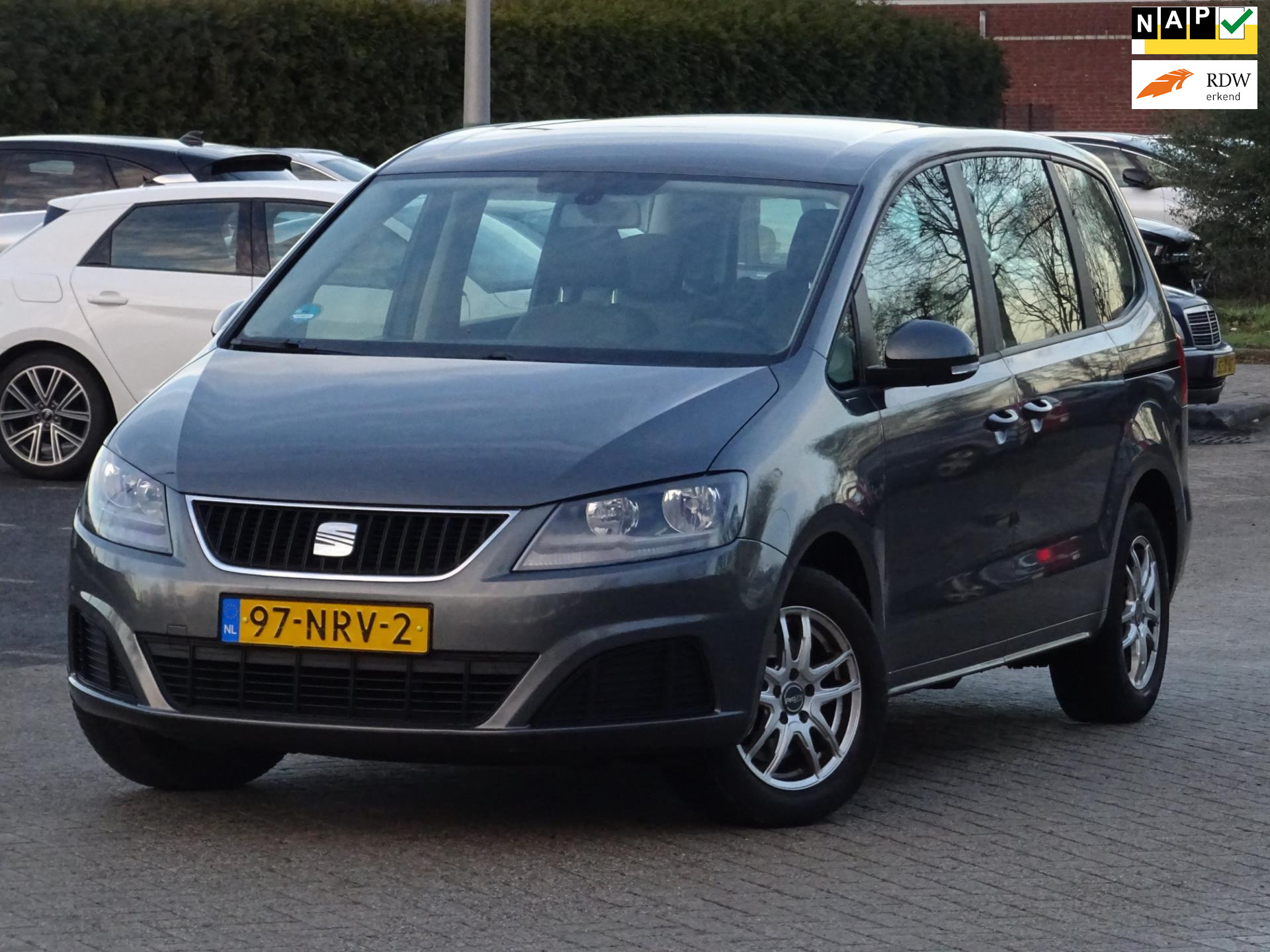 Seat Alhambra 1.4 TSI Reference 7PERSOONS NAP/AIRCO/CRUISE 2010 - voorkant