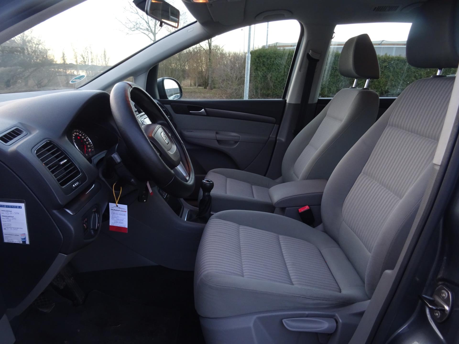Foto van Seat Alhambra