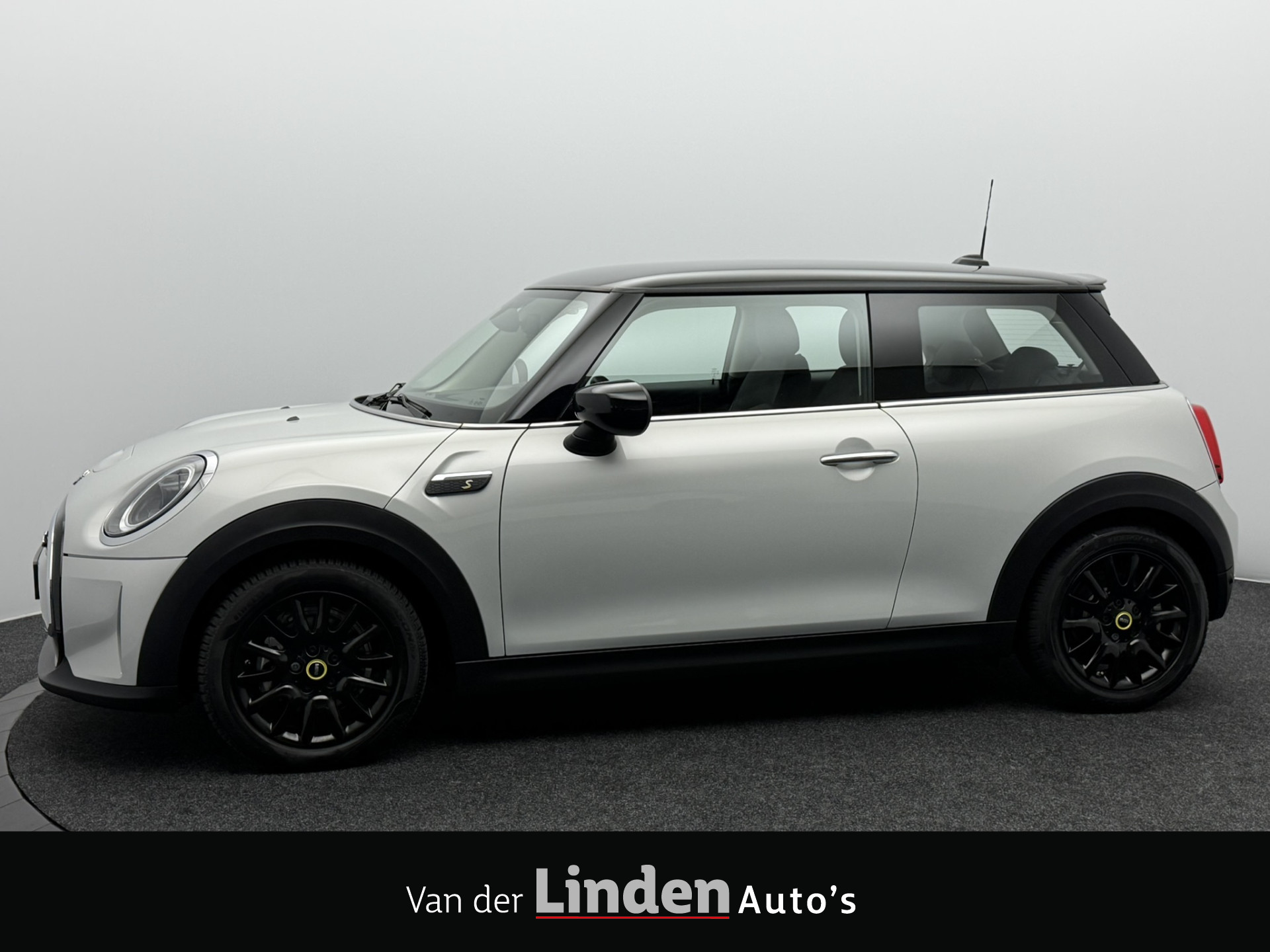 Foto van MINI COOPER SE