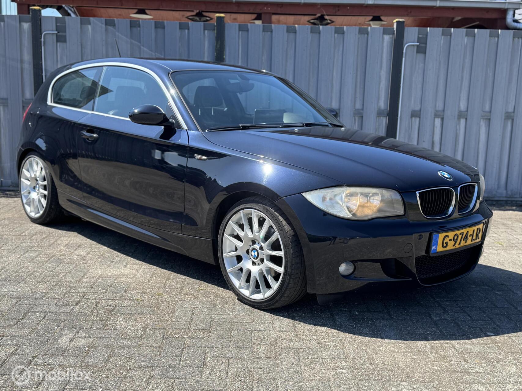 BMW 1er Reihe 118i High Executive M-sport 2007 - voorkant