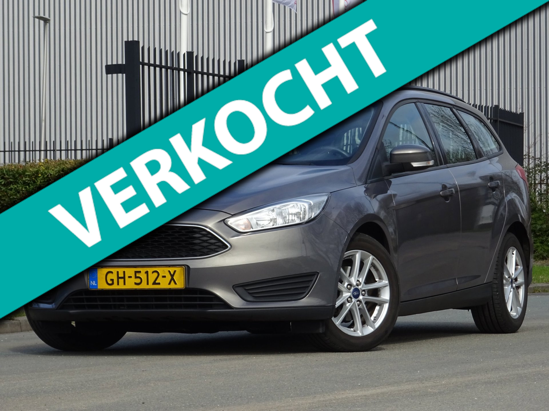 Ford Focus 1.0 1STE EIGENAAR NAP/NAVI/AC/CRUISE/PDC 2015 - voorkant