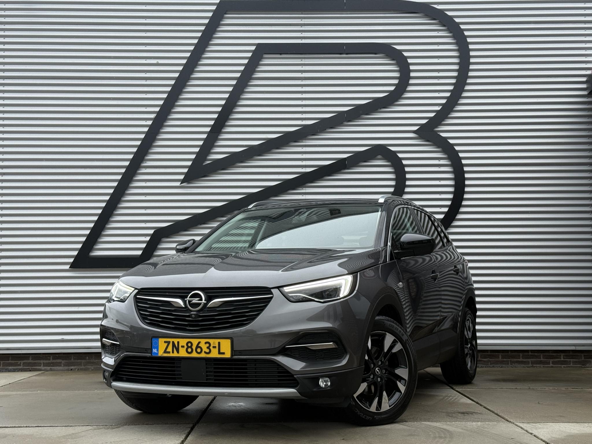 Foto van OPEL GRANDLAND X