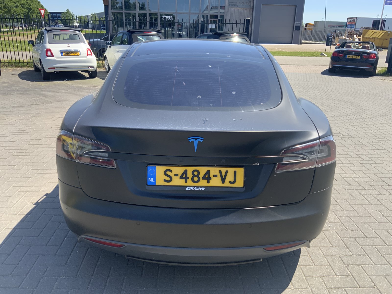 Inspectiefoto van Tesla Model S