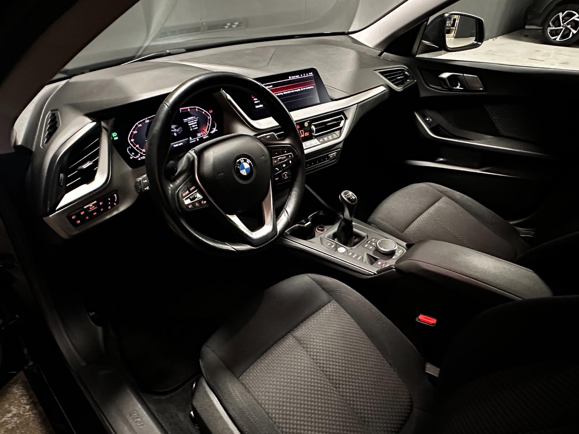 Foto van BMW 218i