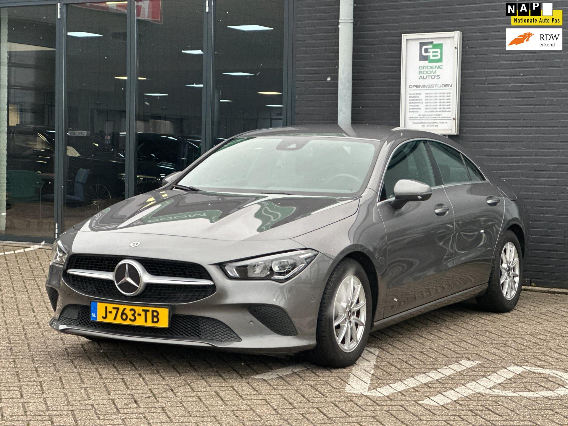 Foto van MERCEDES-BENZ CLA 180