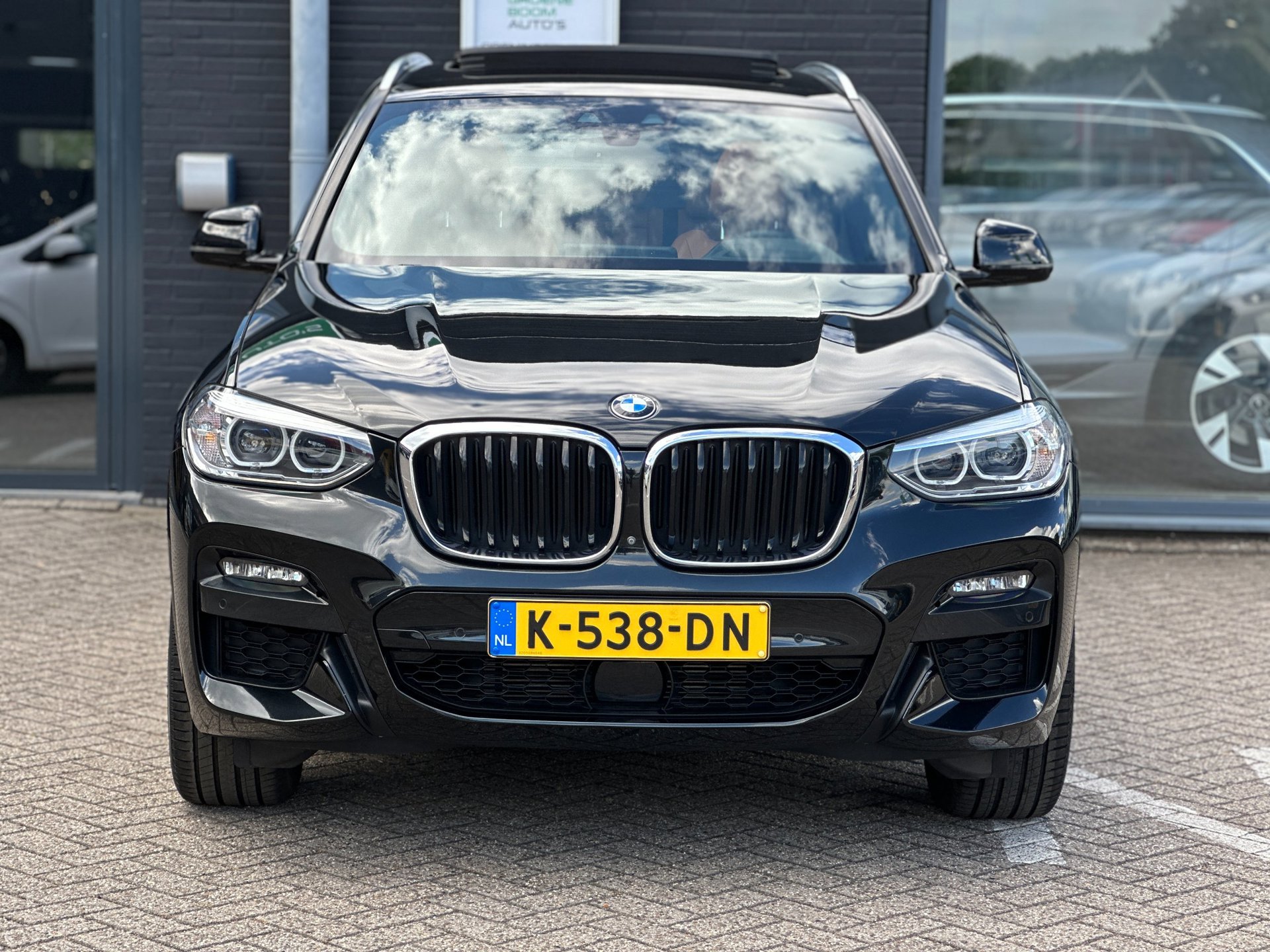 Foto van BMW X3 Xdrive30i
