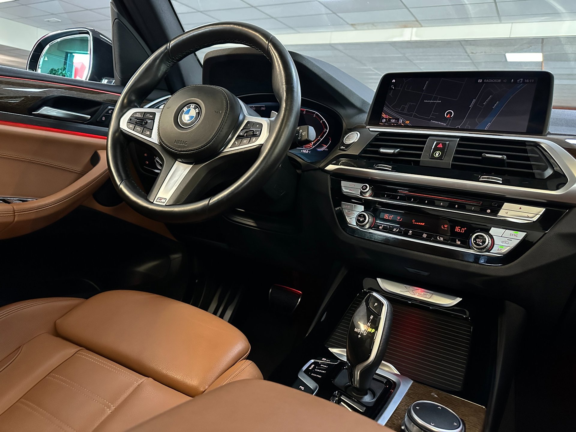 Foto van BMW X3 Xdrive30i
