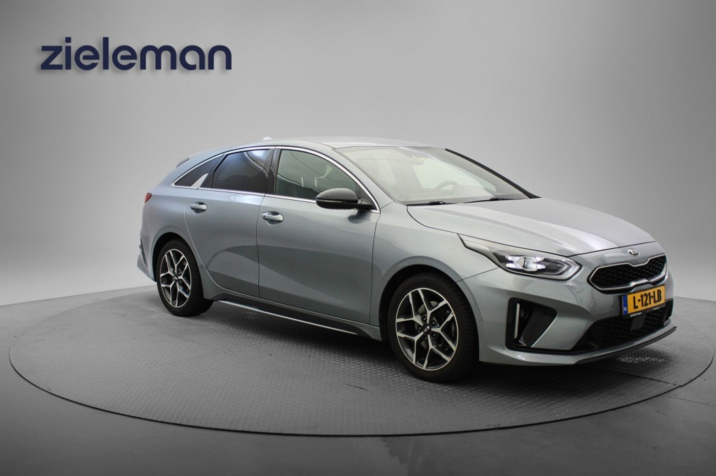 Kia Proceed 1.0 T-GDI GT-Line - Carplay, Clima, Camera, Stoel/Stuur verw. Half Leer 2021 - voorkant
