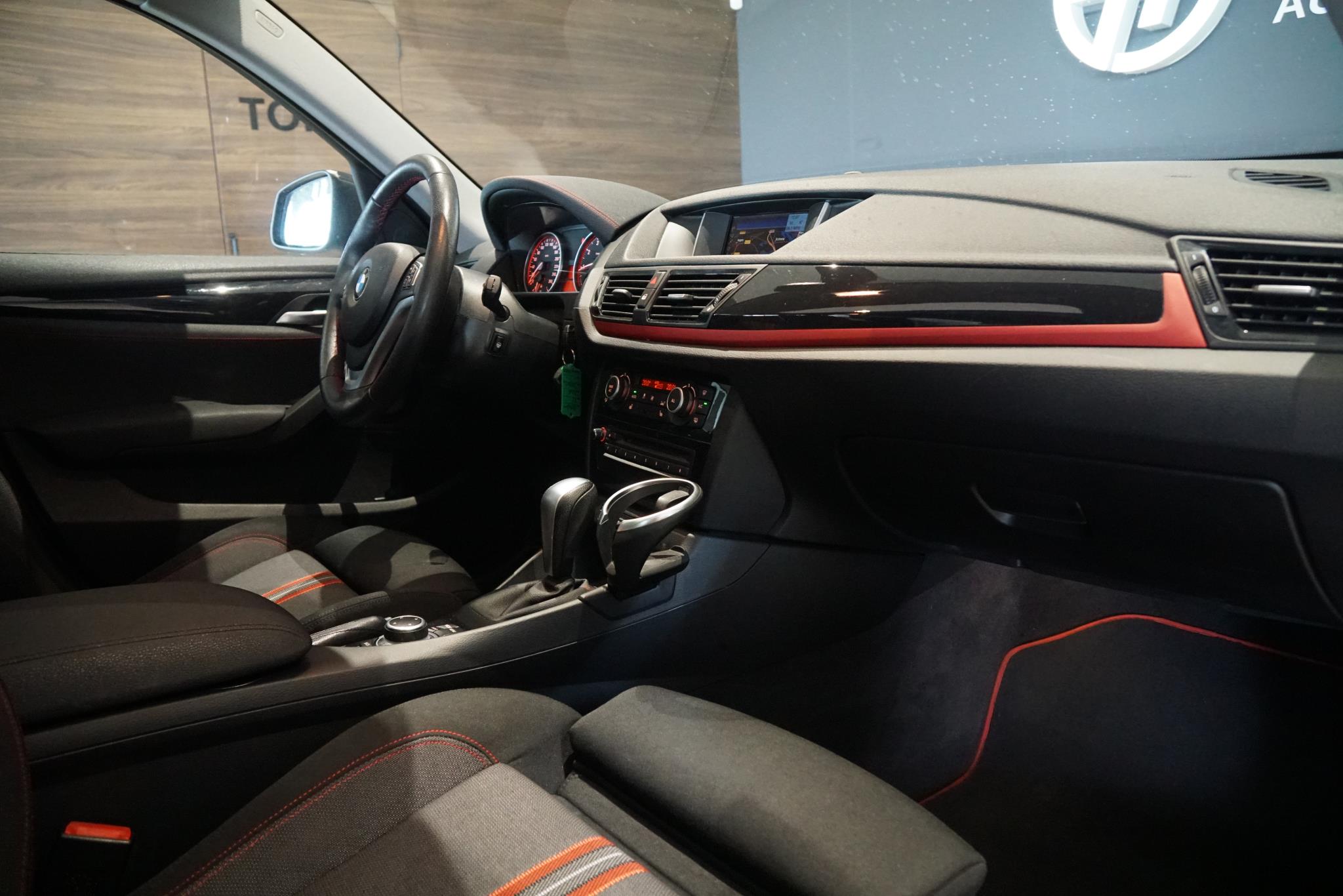 Foto van BMW X1 Sdrive18i