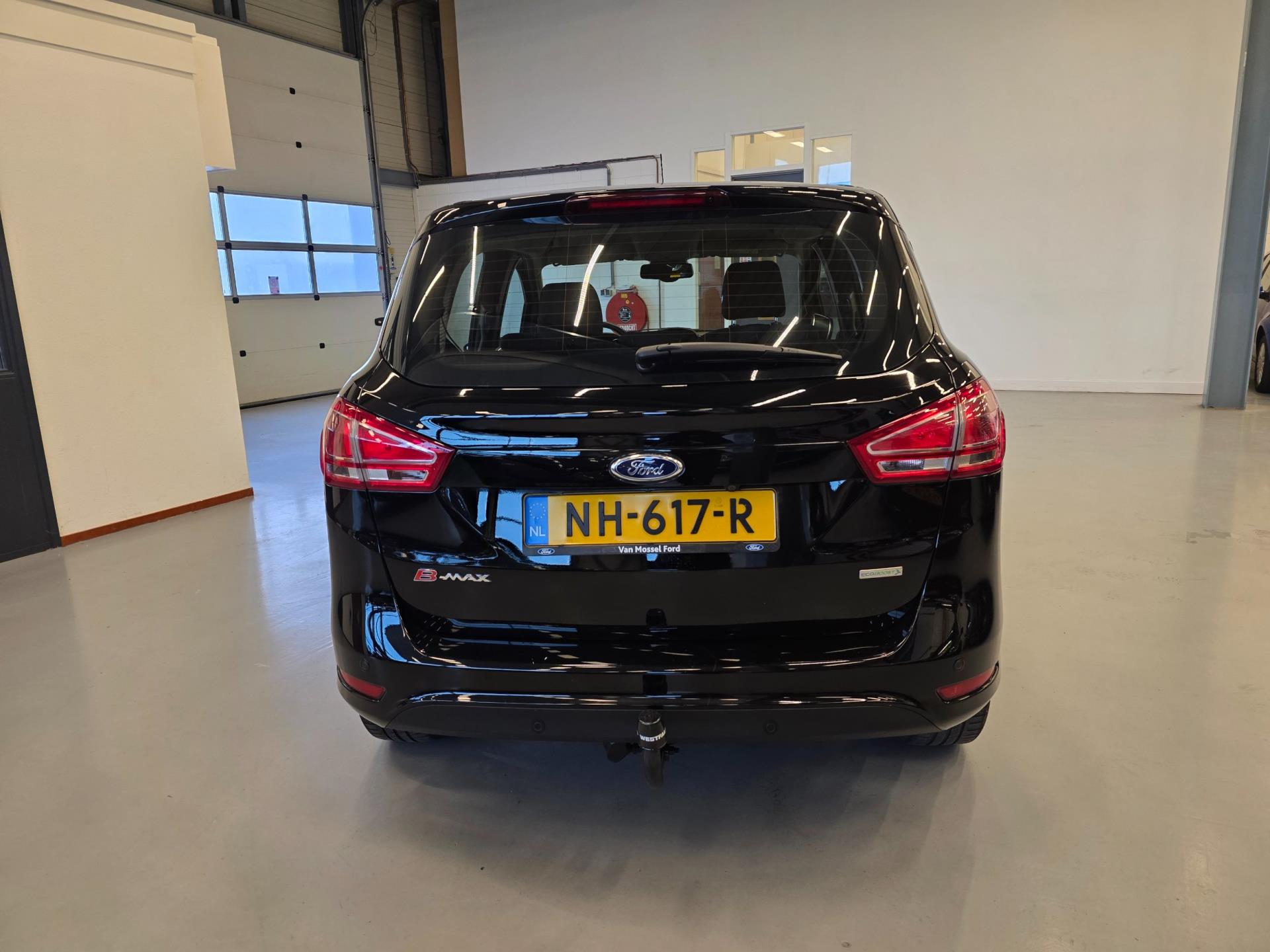 Foto van Ford B-max