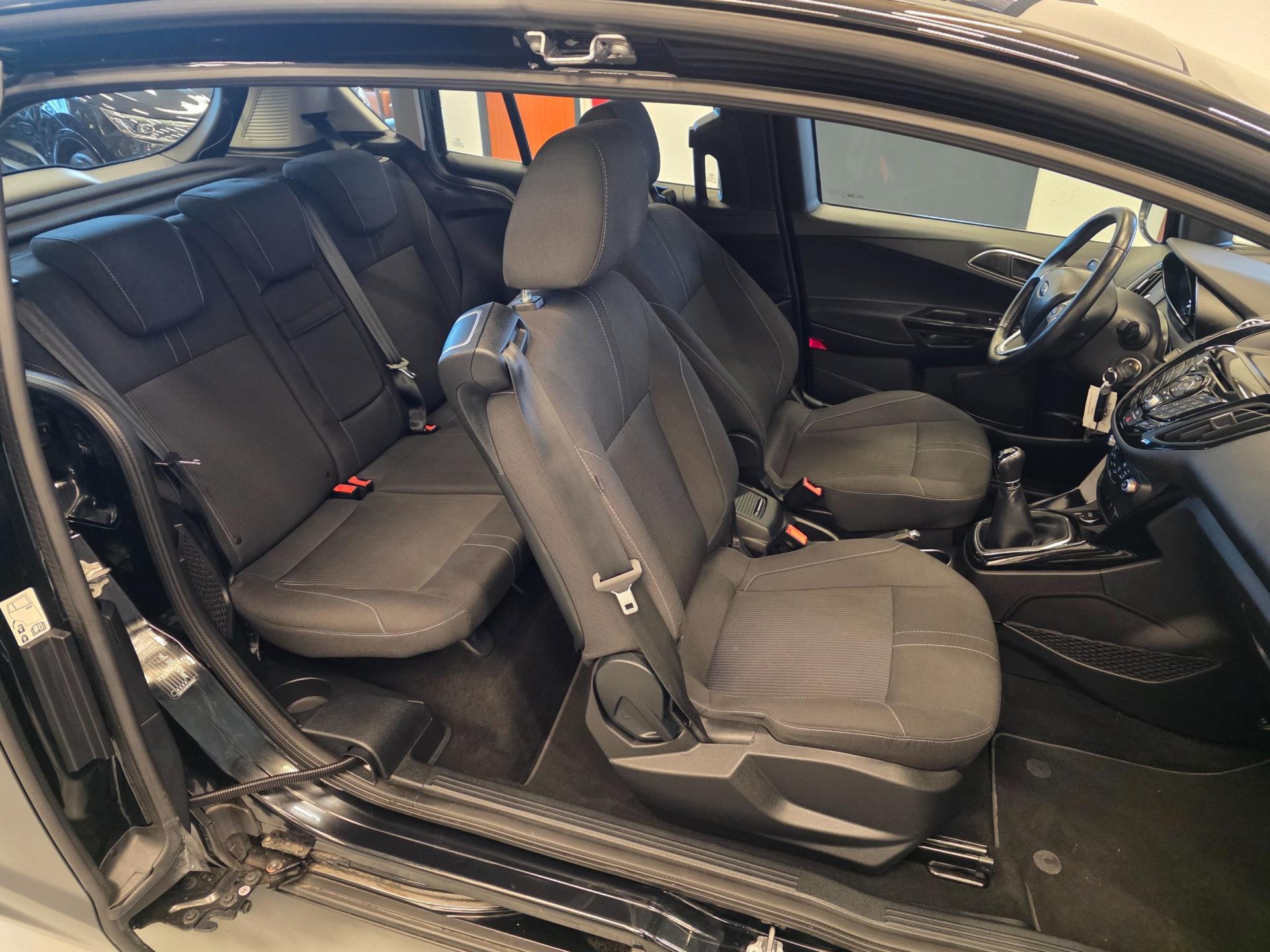 Foto van Ford B-max