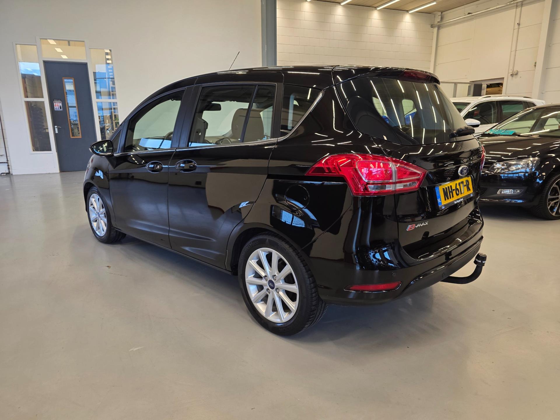 Foto van Ford B-max