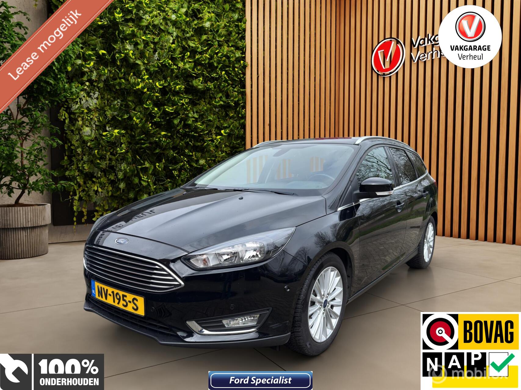 Ford Focus 1.0 Titanium|125Pk|Navi|Boekjes|Nap 2017 - voorkant