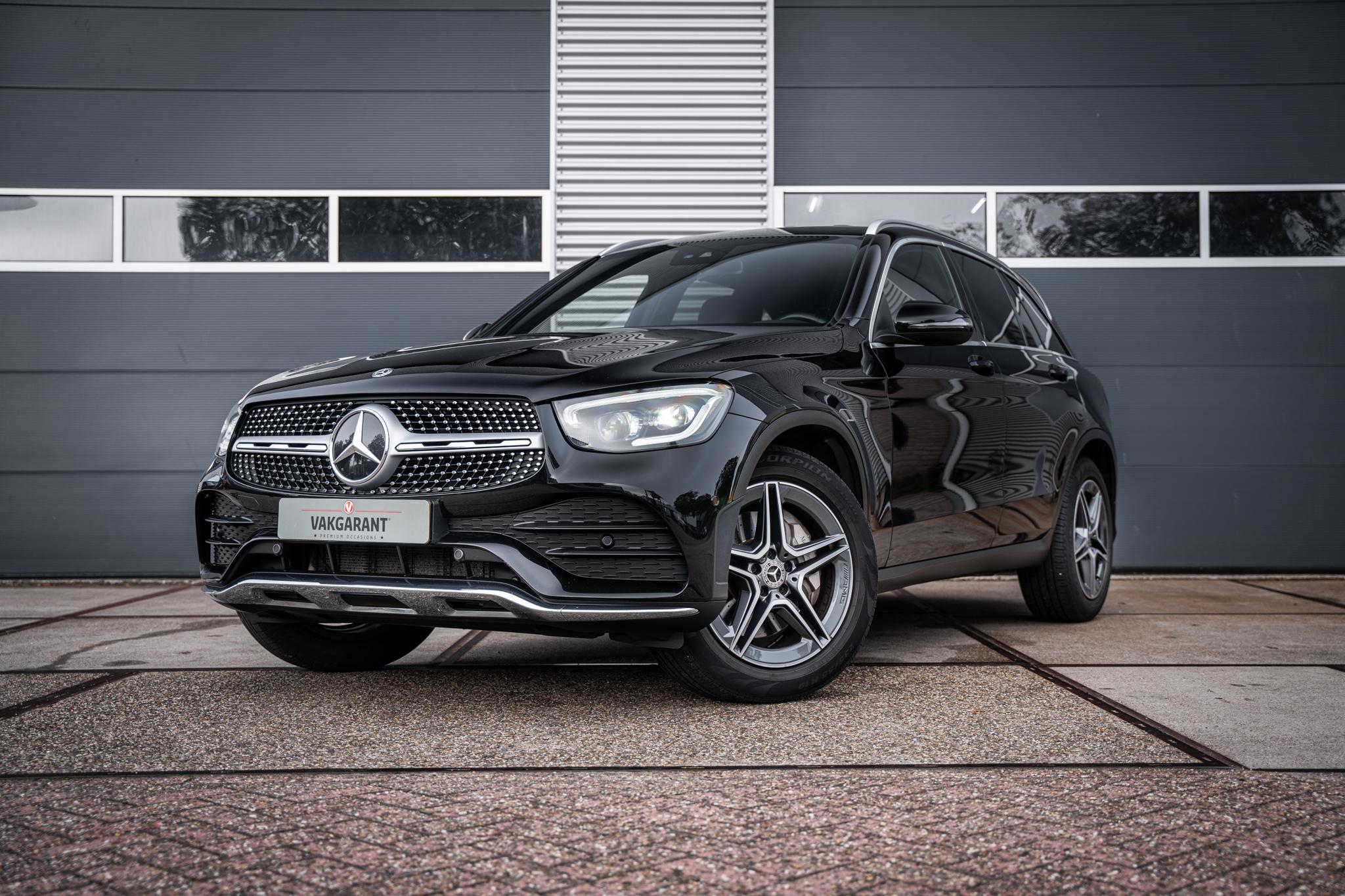 Mercedes-Benz GLC 200 200 Premium AMG 2020 - voorkant
